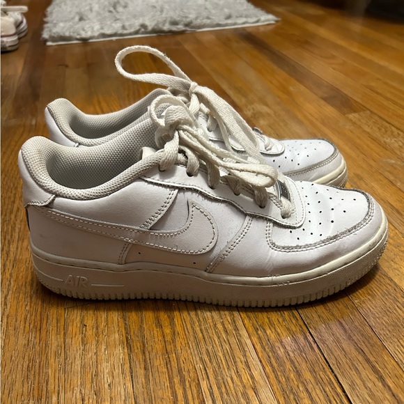 SOLD Nike Airforce 1’s - Picture 4 of 5